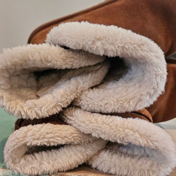 Koolaburra by UGG Delene Women's Suede Winter Boots - Picture 7 of 9